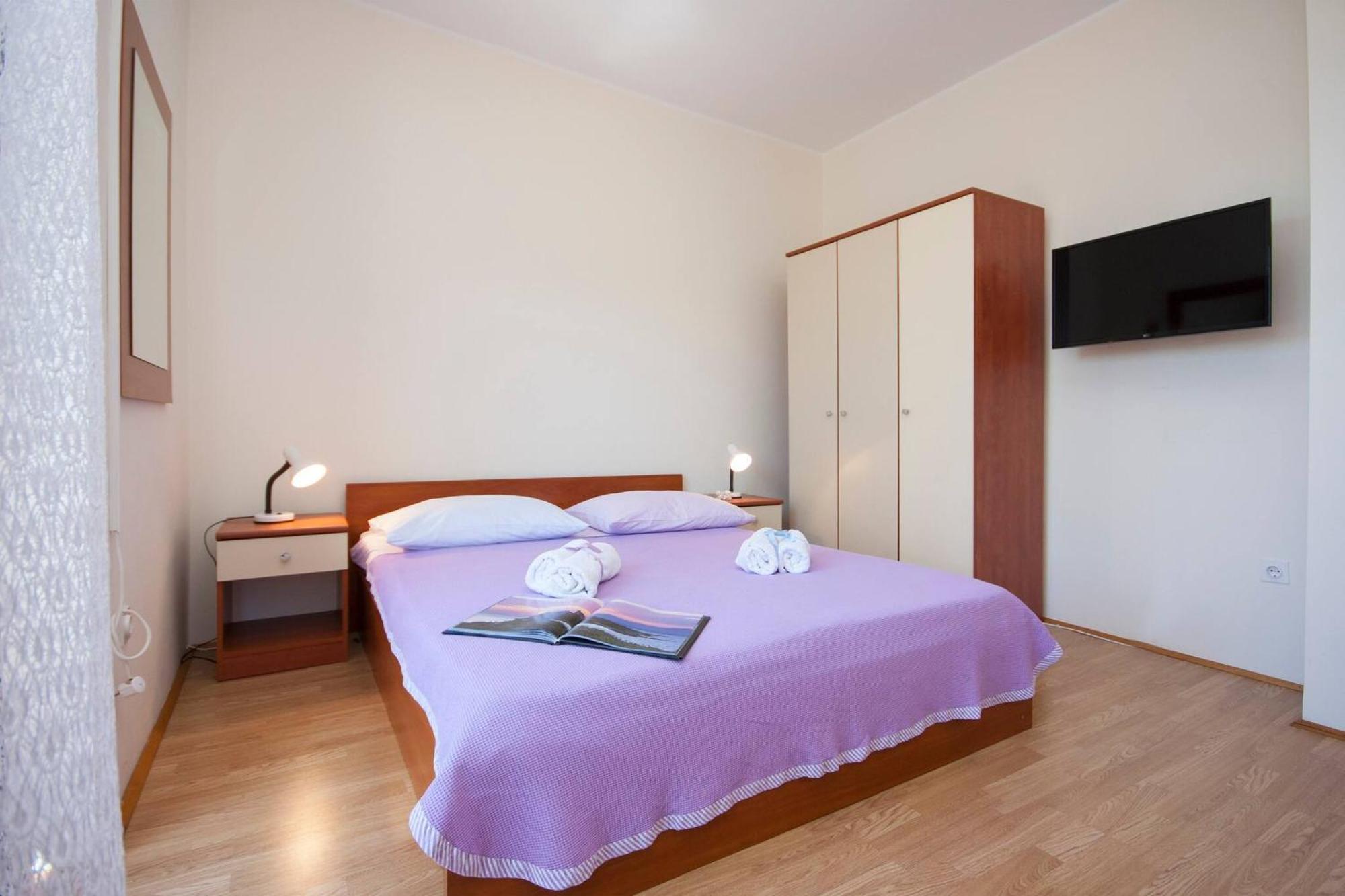 Apartments&Rooms Mikelin Primošten Buitenkant foto